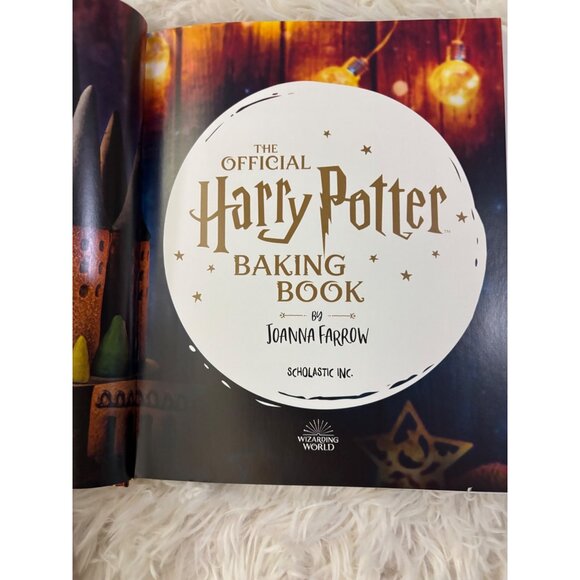 Harry Potter Baking Bundle: CookBook Pancake Molds & Candles - Picture 6 of 11